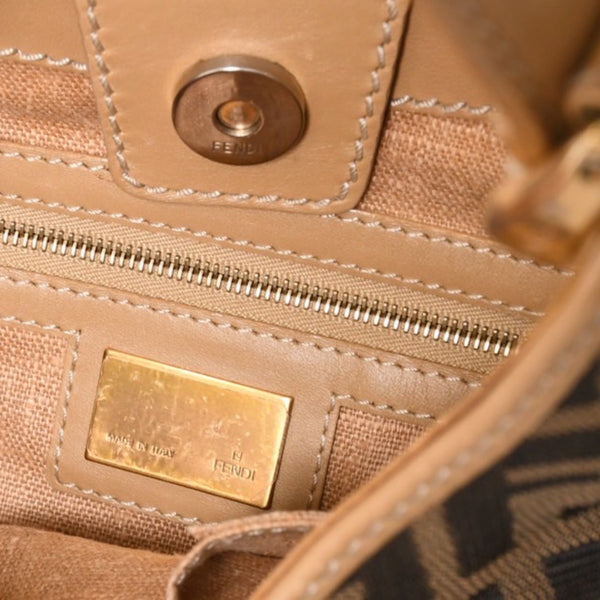 FENDI フェンディ Shoulder Bag ショルダーバッグ ズッカ キャンバス レザー ブラウン ベージュ ゴールド 24088BR234038 美品 中古 4a001143