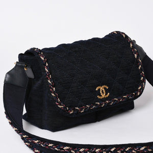 Very Good Condition CHANEL Shoulder Bag No. 24 Coco Mark Quilted Wool Velvet Navy Matte Gold Hardware Used 4a001497