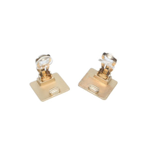 Very Good Condition CHANEL Earring Logo Turnlock Square Earrings Coco Mark Square Gold 02A clip-on earrings square CC 02A GD Good Condition Used 4a000626