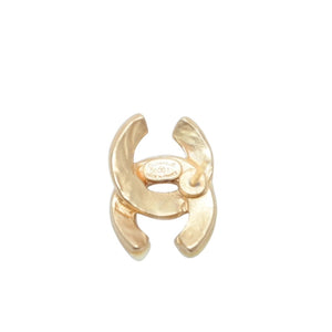 極美品 CHANEL シャネル ピアス ココマーク ゴールド アイボリー 00T earring CC GD×ivory 00T 美品 中古 4a000654