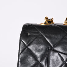 画像をギャラリービューアに読み込む, CHANEL シャネル デカマトラッセ33 Sフラップ Wチェーンショルダーバッグ ココマーク ラムスキン ブラック 美品 中古 4a001632