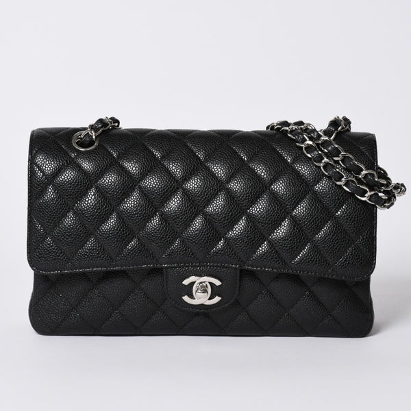 Very good condition CHANEL Matelasse 25 W flap W chain shoulder bag 18th series caviar skin silver hardware used 4a001701