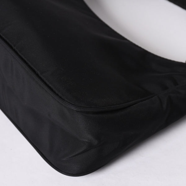 Very Good Condition PRADA Hobo One Shoulder Bag MV515 Triangle Logo Triangle Logo Plate Nylon Black Used 4a001681