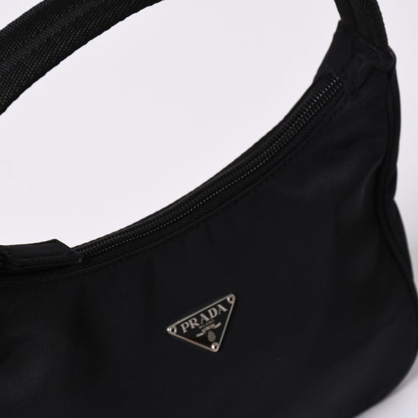 Very Good Condition PRADA Hobo One Shoulder Bag MV515 Triangle Logo Triangle Logo Plate Nylon Black Used 4a001681