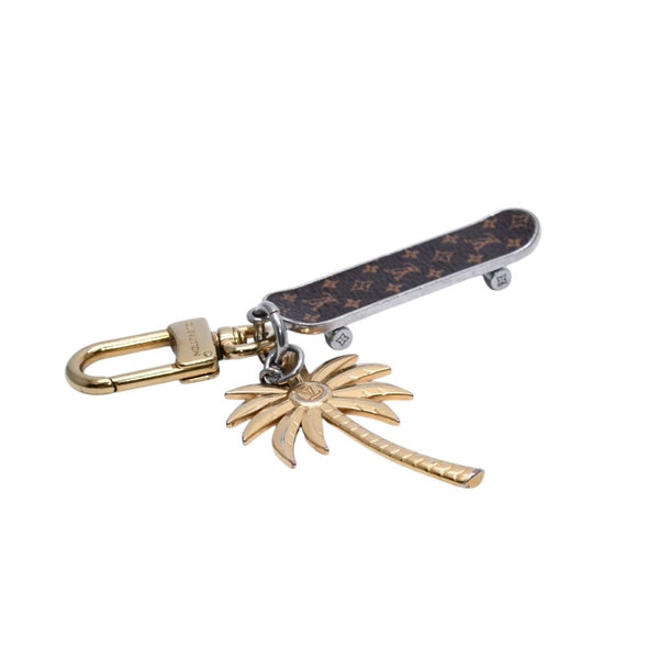 LOUIS VUITTON Bijoux Sac Cali Skating Keychain Bag Charm M01015 Good Condition Used 4a001696