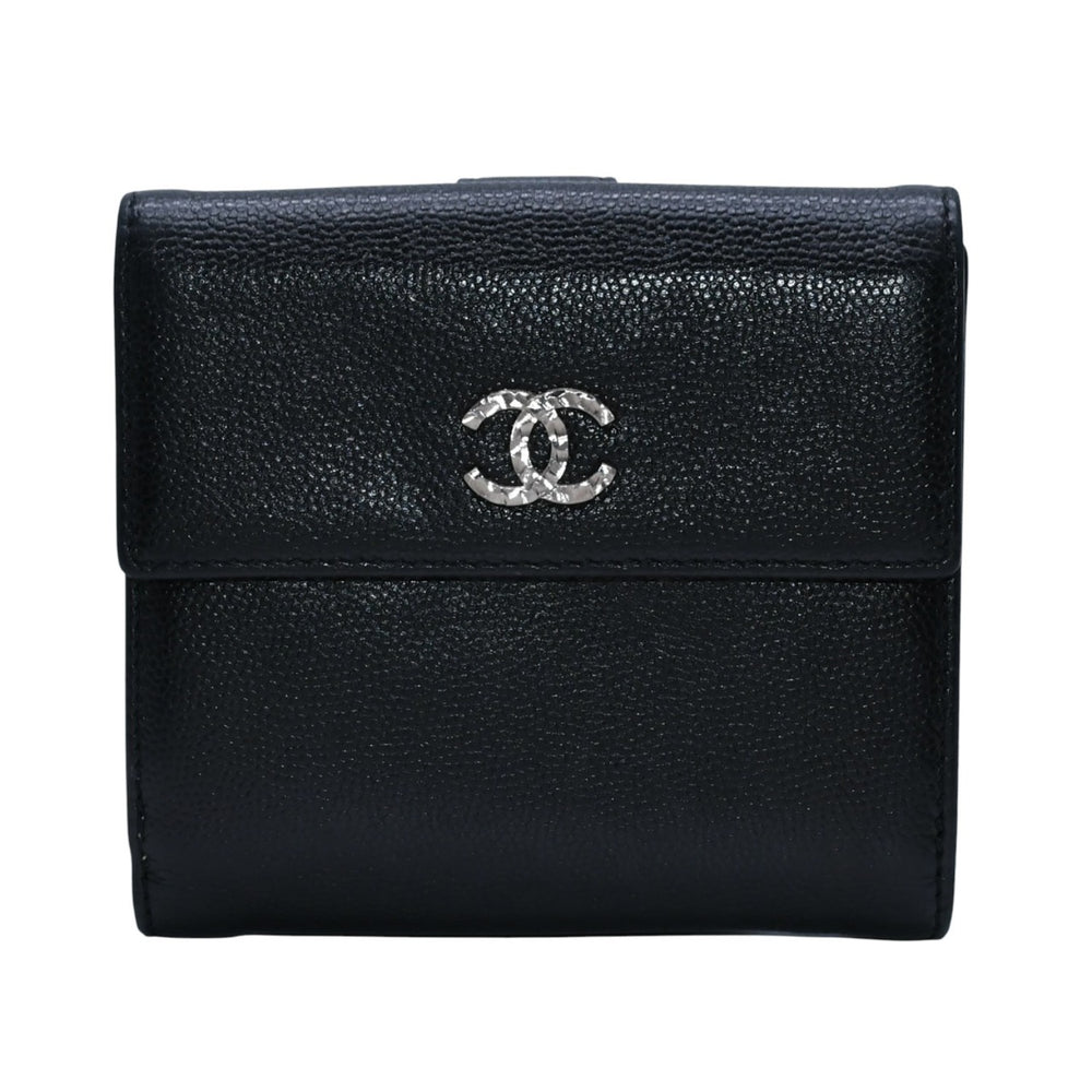 極美品 CHANEL シャネル 三つ折り財布 ココマーク 15番台 カーフスキン ブラック シルバー金具 中古 4a001582