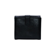 画像をギャラリービューアに読み込む, 極美品 CHANEL シャネル 三つ折り財布 ココマーク 15番台 カーフスキン ブラック シルバー金具 中古 4a001582