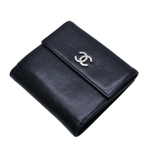 極美品 CHANEL シャネル 三つ折り財布 ココマーク 15番台 カーフスキン ブラック シルバー金具 中古 4a001582