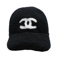 Very Good Condition CHANEL Cap Here Mark E1LGPP0A Boa Mouton Boa Cap Black Used 4a001179