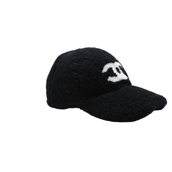 Very Good Condition CHANEL Cap Here Mark E1LGPP0A Boa Mouton Boa Cap Black Used 4a001179