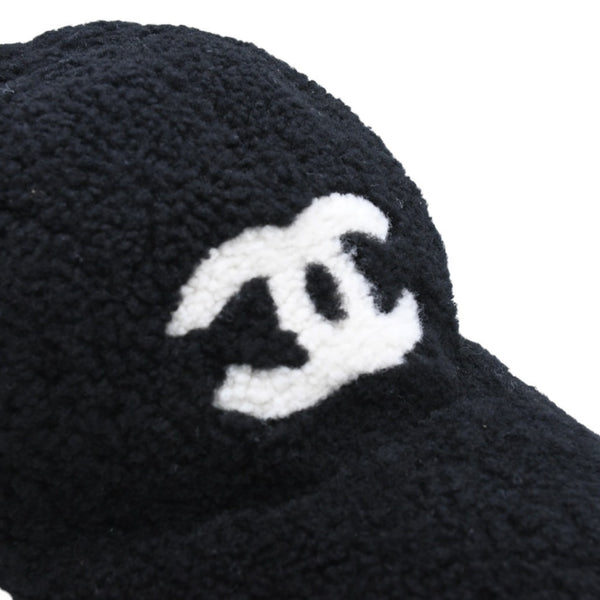 Very Good Condition CHANEL Cap Here Mark E1LGPP0A Boa Mouton Boa Cap Black Used 4a001179