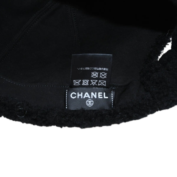 Very Good Condition CHANEL Cap Here Mark E1LGPP0A Boa Mouton Boa Cap Black Used 4a001179
