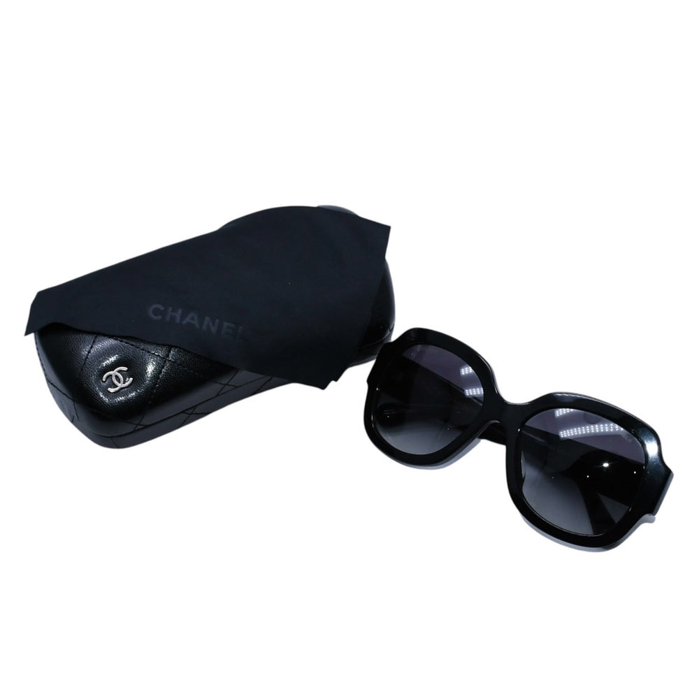 CHANEL シャネル Sunglasses サングラス 5373-A 57◻︎19 140 ブラック パープルレンズ 美品 中古 4a001577