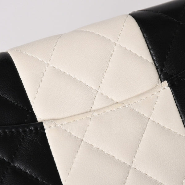 極美品 CHANEL シャネル チェーンウォレット ショルダーバッグ ランダム番台 ココマーク ラムスキン キルティング ブラック ホワイト 中古 4a002839