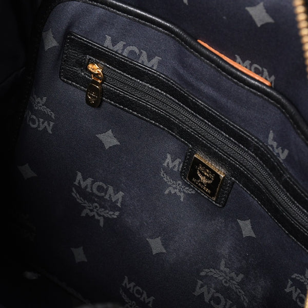 MCM エムシーエム リュック ブラック グレー シルバー金具 ゴールド金具 スターク スタッズ付 ヴィセトス バックパック 美品 中古 4a003958