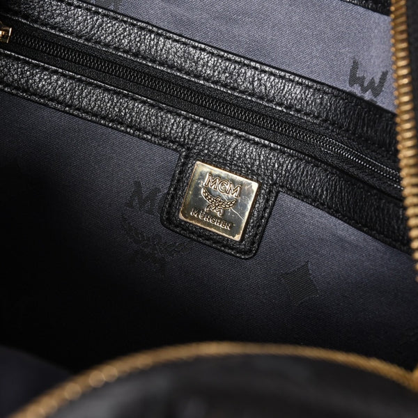 MCM エムシーエム リュック ブラック グレー シルバー金具 ゴールド金具 スターク スタッズ付 ヴィセトス バックパック 美品 中古 4a003958
