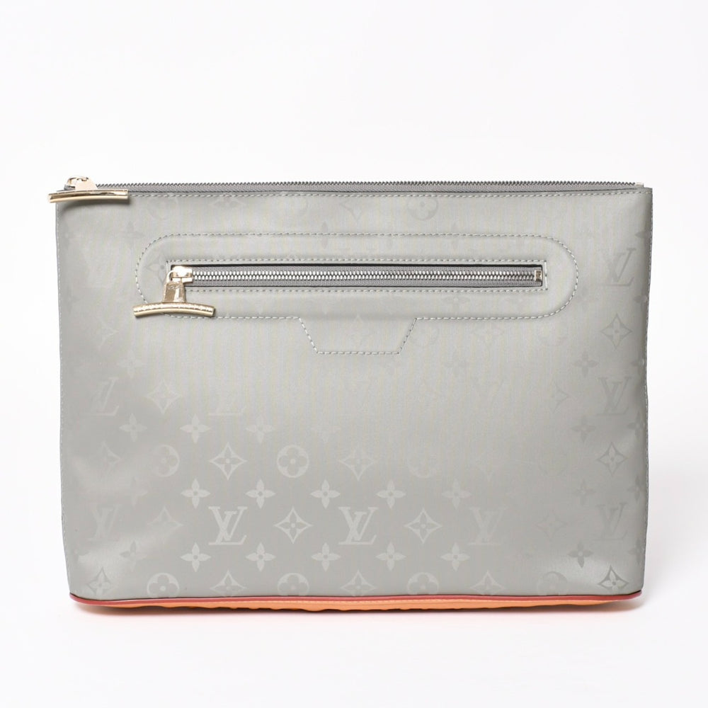 Very Good Condition LOUIS VUITTON Clutch Bag Pochette Cosmos Monogram Titanium M63240 Gray Used 4a002803