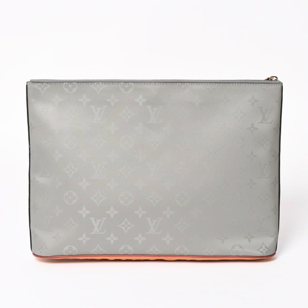 Very Good Condition LOUIS VUITTON Clutch Bag Pochette Cosmos Monogram Titanium M63240 Gray Used 4a002803