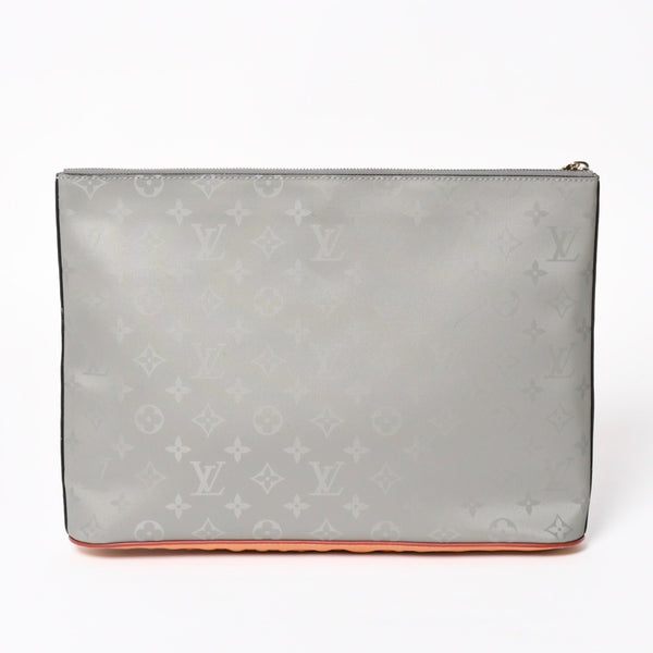 極美品 LOUIS VUITTON ルイヴィトン クラッチバッグ ポシェットコスモス モノグラムチタニウム M63240 グレー 中古 4a002803