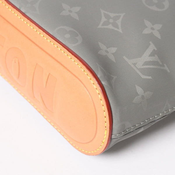 極美品 LOUIS VUITTON ルイヴィトン クラッチバッグ ポシェットコスモス モノグラムチタニウム M63240 グレー 中古 4a002803