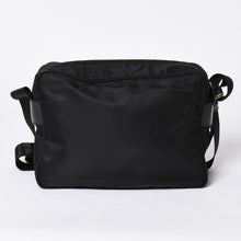 画像をギャラリービューアに読み込む, PRADA プラダ Shoulder Bag ショルダーバッグ Nylon ナイロン Black ブラック シルバー金具 美品 中古 4a001189