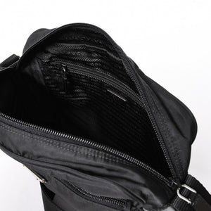 PRADA プラダ Shoulder Bag ショルダーバッグ Nylon ナイロン Black ブラック シルバー金具 美品 中古 4a001189