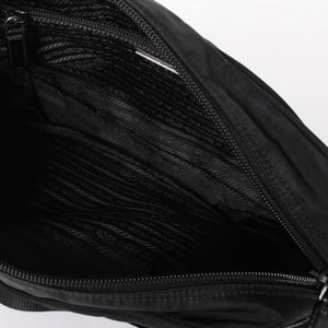 PRADA プラダ Shoulder Bag ショルダーバッグ Nylon ナイロン Black ブラック シルバー金具 美品 中古 4a001189