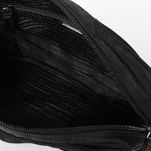 画像をギャラリービューアに読み込む, PRADA プラダ Shoulder Bag ショルダーバッグ Nylon ナイロン Black ブラック シルバー金具 美品 中古 4a001189
