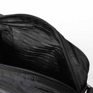 PRADA プラダ Shoulder Bag ショルダーバッグ Nylon ナイロン Black ブラック シルバー金具 美品 中古 4a001189