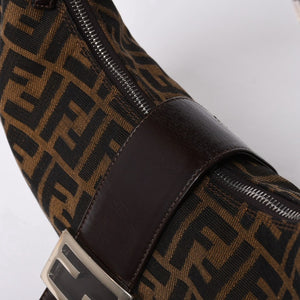 FENDI フェンディ マンマバケット ワンショルダーバッグ ズッカキャンバス 0916321001 ブラウン 美品 中古 4a001152