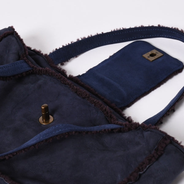 極美品 CHANEL シャネル ムートン シアリング ワンショルダーバッグ 5番台 ココマーク ヌバック アンティークゴールド金具 中古 4a001676