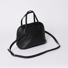 画像をギャラリービューアに読み込む, 極美品 GUCCI グッチ グッチシマ エンブレム 本革 2WAY ハンドバッグ ショルダーバッグ ブラック 341504 中古 4a001184