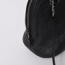 画像をギャラリービューアに読み込む, 極美品 GUCCI グッチ グッチシマ エンブレム 本革 2WAY ハンドバッグ ショルダーバッグ ブラック 341504 中古 4a001184