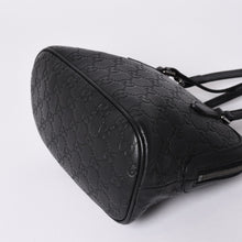 画像をギャラリービューアに読み込む, 極美品 GUCCI グッチ グッチシマ エンブレム 本革 2WAY ハンドバッグ ショルダーバッグ ブラック 341504 中古 4a001184