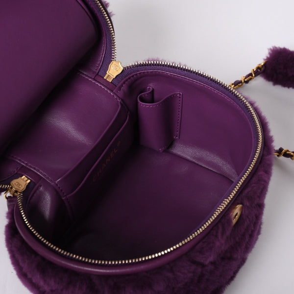 Very Good Condition CHANEL Coco Mark Vanity 2WAY Shoulder Bag Shearling 22AW AS3357 Purple Gold Hardware Used 4a001469