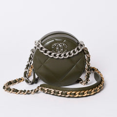 New and unused CHANEL shoulder bag chain 19 here mark lambskin round type khaki gold hardware used 4a001634