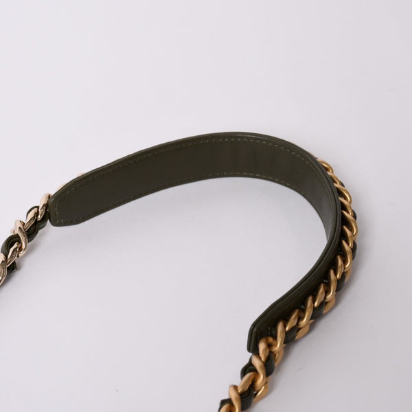 New and unused CHANEL shoulder bag chain 19 here mark lambskin round type khaki gold hardware used 4a001634