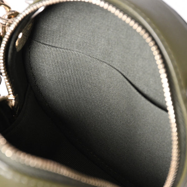 New and unused CHANEL shoulder bag chain 19 here mark lambskin round type khaki gold hardware used 4a001634