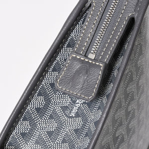 Very good condition GOYARD Herringbone Jouvance MM clutch bag Gray JOUVENMMLTY51CL51P Used 4a004391