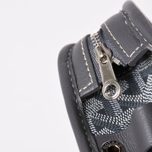 Very good condition GOYARD Herringbone Jouvance MM clutch bag Gray JOUVENMMLTY51CL51P Used 4a004391