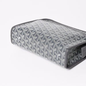 Very good condition GOYARD Herringbone Jouvance MM clutch bag Gray JOUVENMMLTY51CL51P Used 4a004391