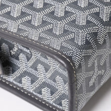 Load image into Gallery viewer, 極美品 GOYARD ゴヤール ヘリンボーン ジュバンスMM クラッチバッグ グレー JOUVENMMLTY51CL51P 中古 4a004391