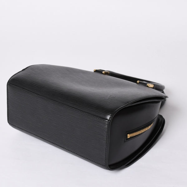 Very good condition LOUIS VUITTON Epi Pont Neuf handbag M52052 Epi leather black gold hardware used 4a001684