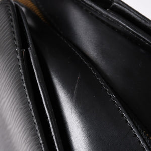 Very good condition LOUIS VUITTON Epi Pont Neuf handbag M52052 Epi leather black gold hardware used 4a001684
