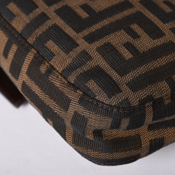 FENDI フェンディ マンマバケット ワンショルダーバッグ 26424 ブラウン ズッカ柄 総柄 シルバー金具 美品 中古 4a001693