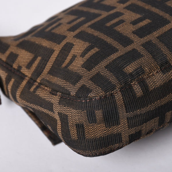 FENDI フェンディ マンマバケット ワンショルダーバッグ 26424 ブラウン ズッカ柄 総柄 シルバー金具 美品 中古 4a001693