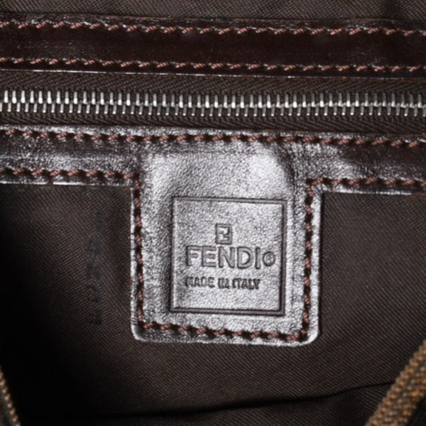 FENDI フェンディ マンマバケット ワンショルダーバッグ 26424 ブラウン ズッカ柄 総柄 シルバー金具 美品 中古 4a001693