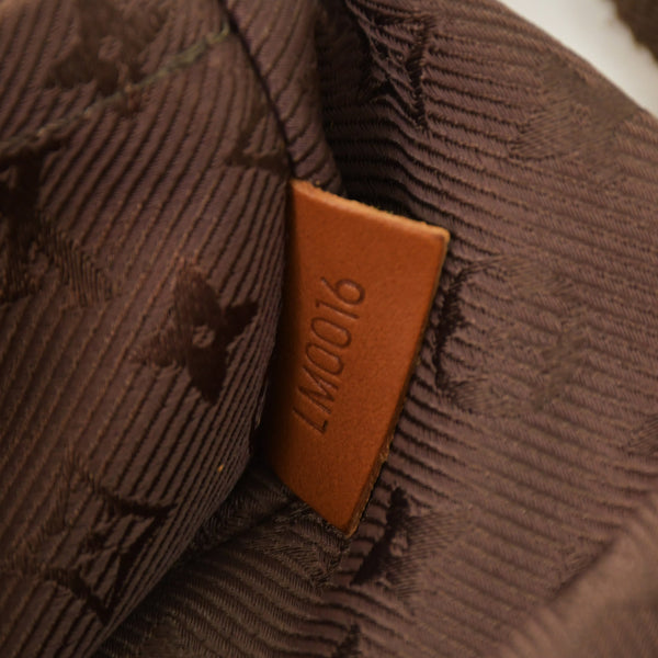 新品同様 LOUIS VUITTON ルイヴィトン ハンドバッグ オナタPM モノグラムスエード イエロー モノグラムマヒナ M95121 スエード 中古 4a001702
