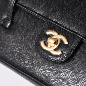 New and unused CHANEL 26SS Small Flap Bag Black Jenny's favorite Small flap bag Black Gold hardware Used 4a001715