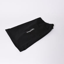 画像をギャラリービューアに読み込む, 新品未使用 CHANEL シャネル 26SS Small Flap Bag Black ジェニー愛用 スモール フラップバッグ ブラック ゴールド金具 中古 4a001715